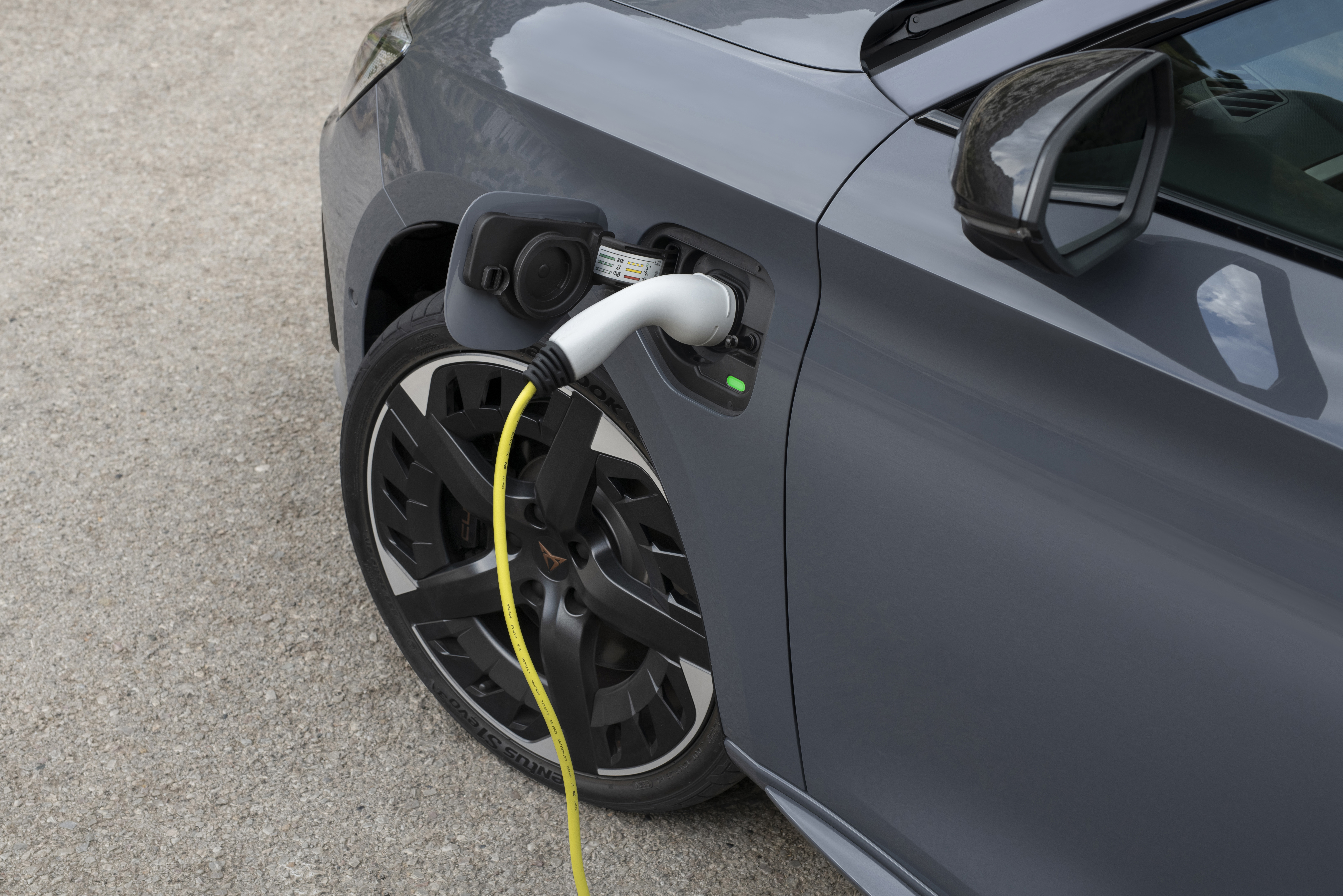 All new CUPRA Leon range changes
